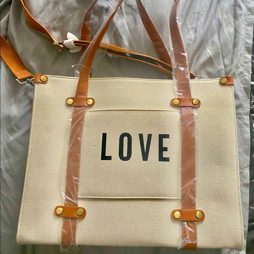 Brand new tote travel bag.